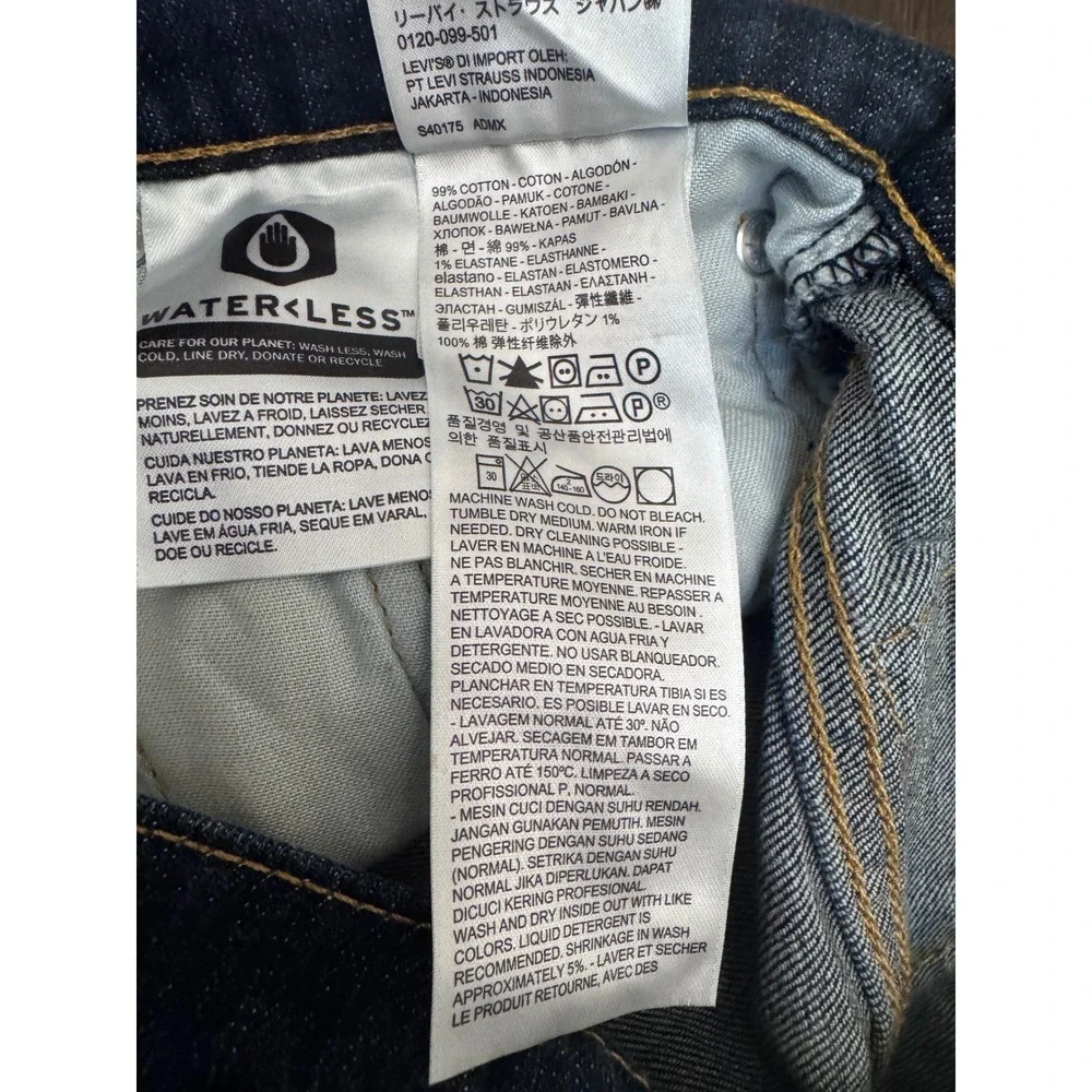 Levis 541 Athletic Taper Jeans Men's‎ 32x30 Dark Wash Stretch Denim